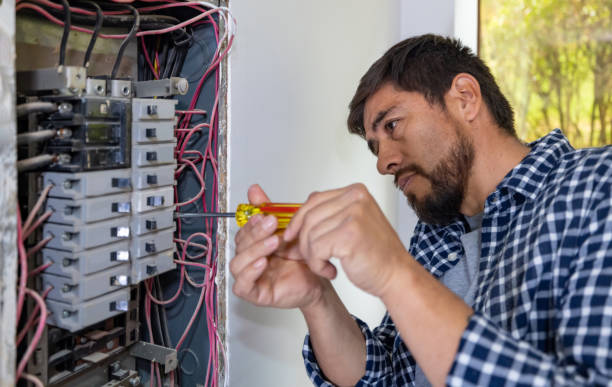 Best Emergency Electrical Repair  in Halstead, KS